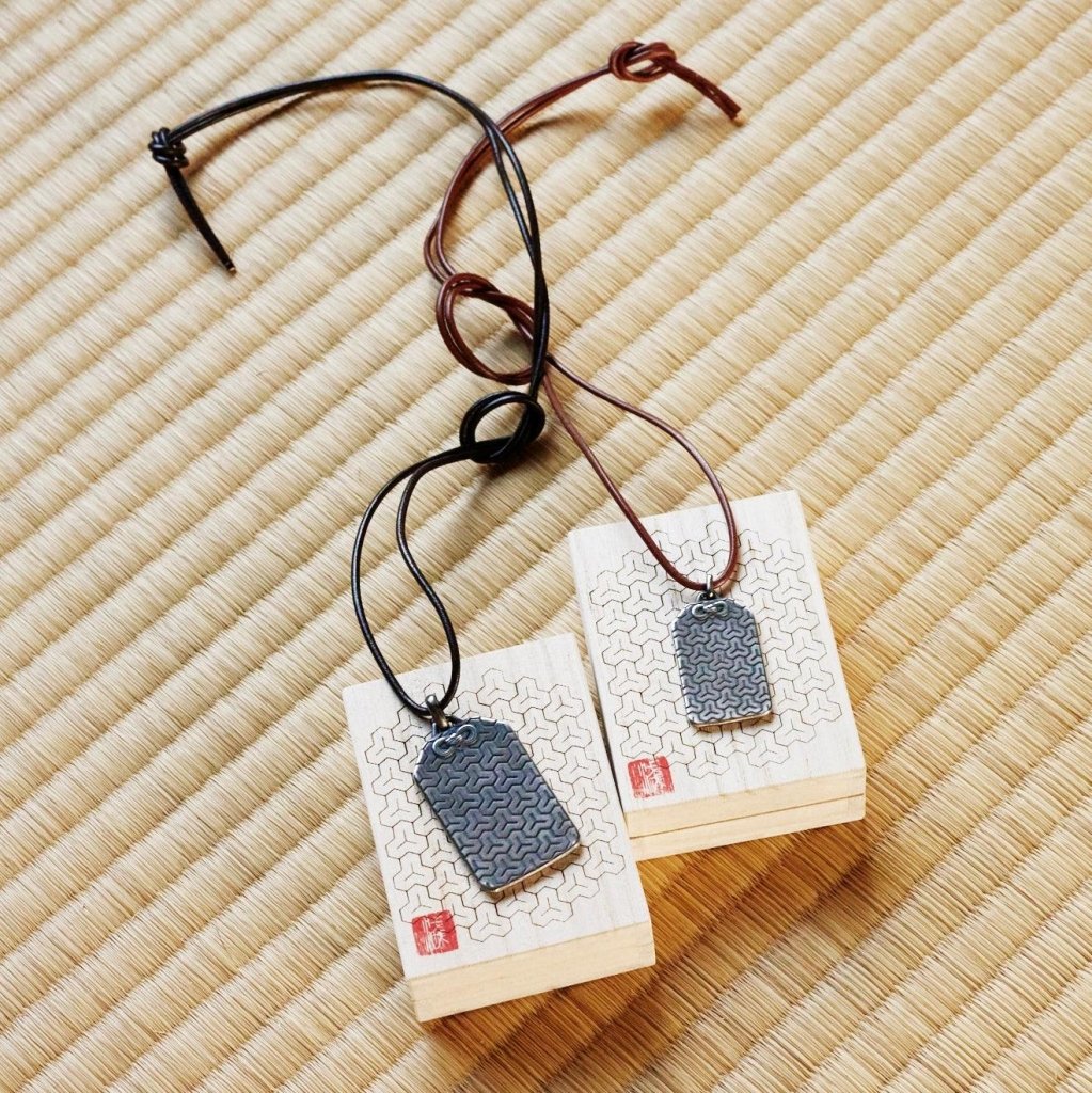 御守り型ドッグタグ - 大　3営業日以内に発送 - Kenichi Asano Studio – Custom Jewelry & Sculpture / by 淺野屋健一