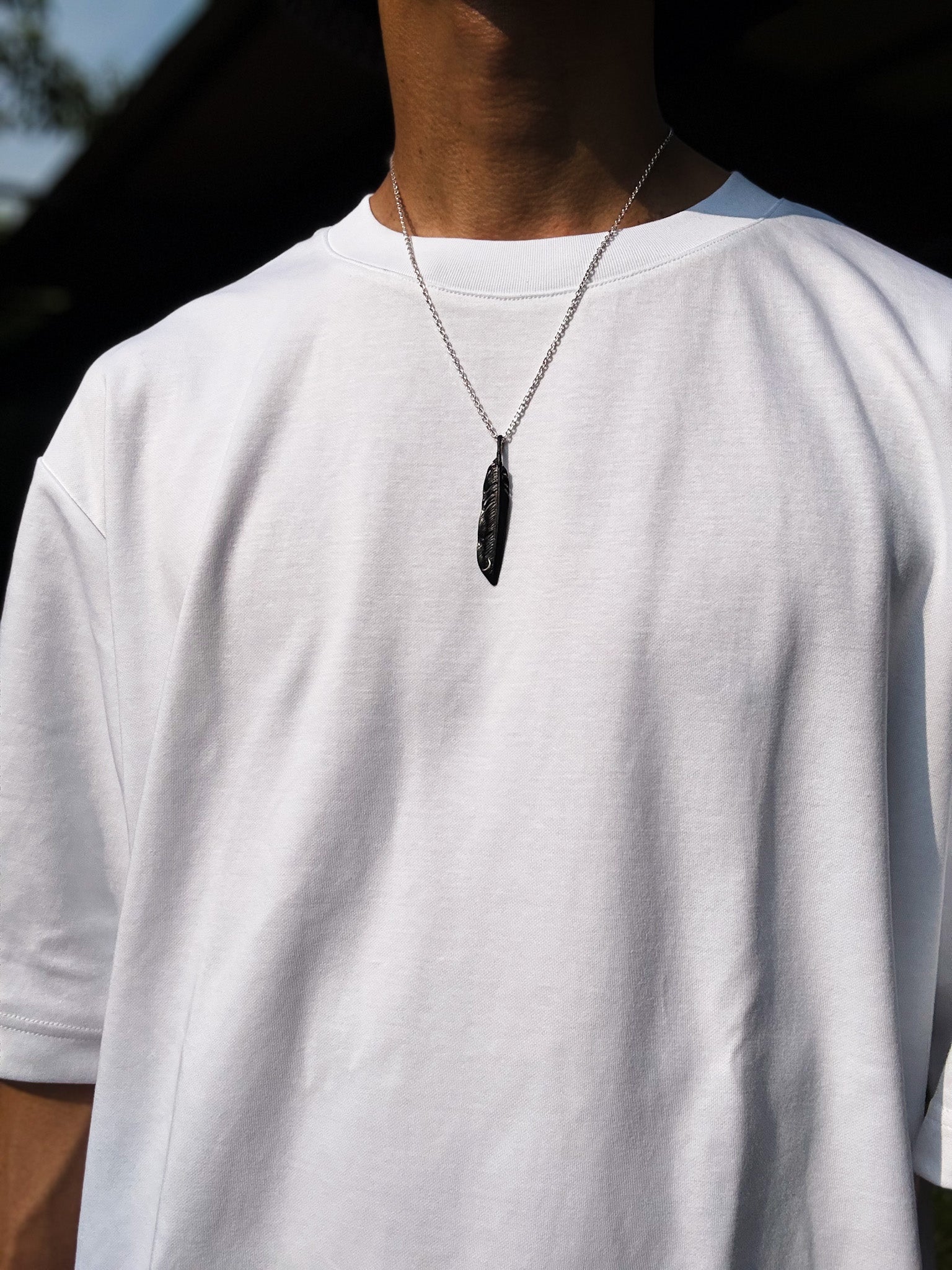 美品◇サンダルウッド◇白檀◇二羽の鳥 彫刻ペンダント◇ネックレス◇ シルバー＆ゴールド ツートン羽モチーフネックレス（小） 未来