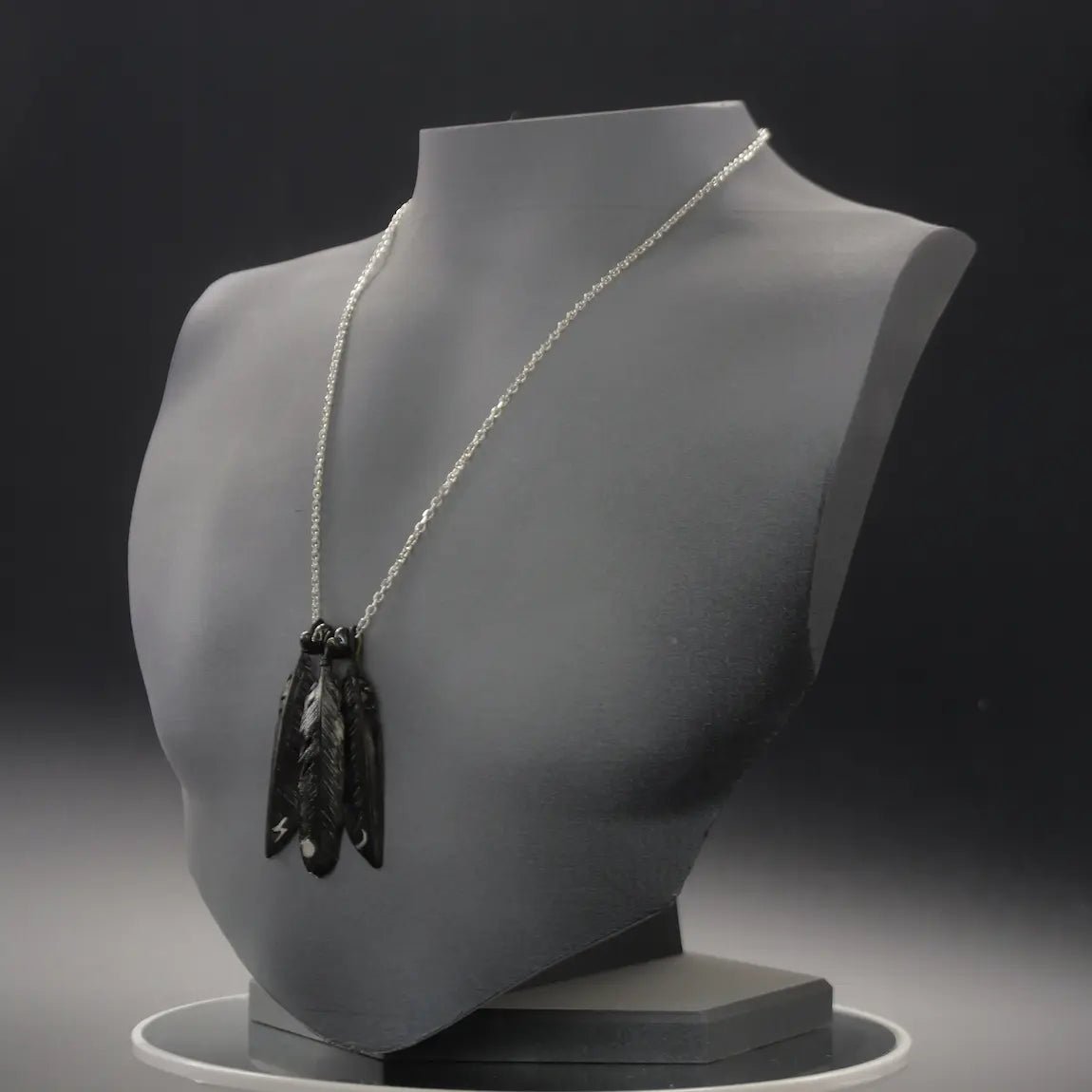 [NEW]八咫烏の羽ペンダント　6営業日以内に発送 - Kenichi Asano Studio – Custom Jewelry & Sculpture / by 淺野屋健一