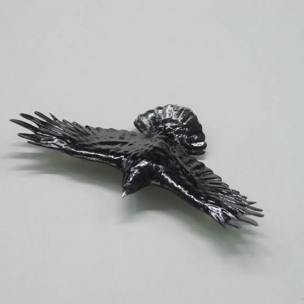八咫烏のペンダント – Kenichi Asano Studio – Custom Jewelry