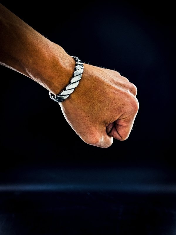 [NEW]しめ縄ブレスレット - Kenichi Asano Studio – Custom Jewelry & Sculpture / by 淺野屋健一