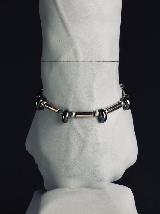 銀のマガタマの腕輪　ブラック×ピンク　(受注生産) - Kenichi Asano Studio – Custom Jewelry & Sculpture / by 淺野屋健一